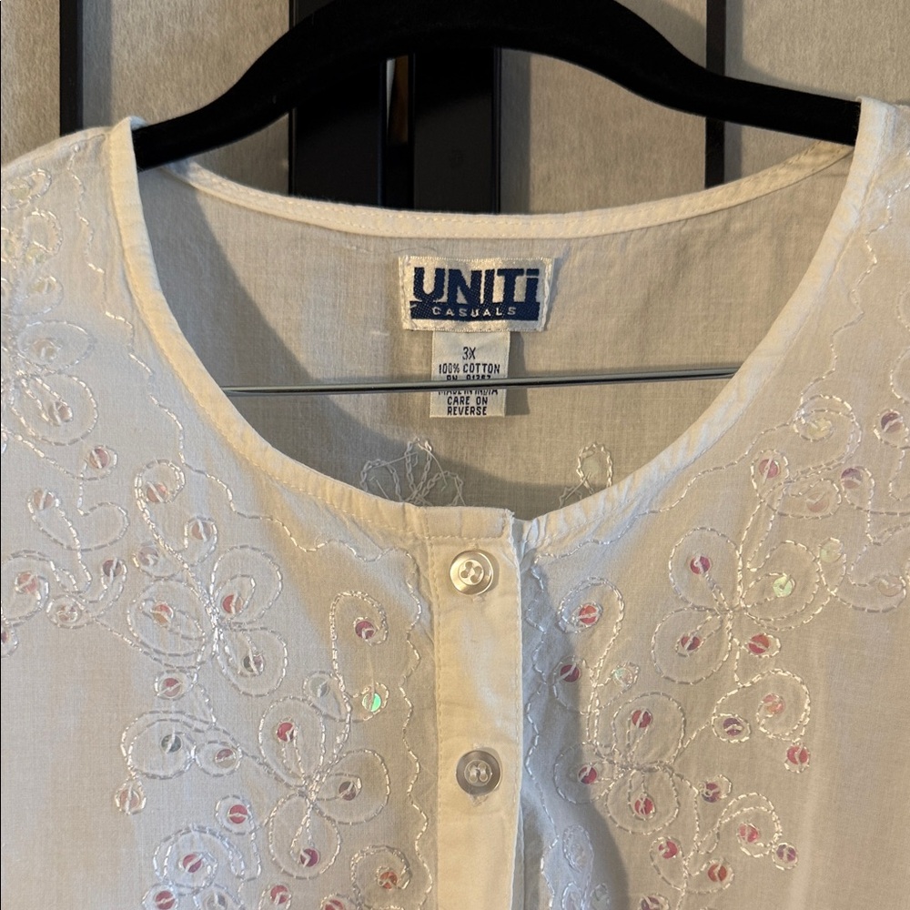 Uniti Casual White Embroidered Tunic